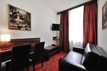 Фото номера Двухместный номер Стандарт Плюс с 2 отдельными кроватями Отель Hotel Centrum Sosnowiec г. Сосновец 4