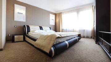 Фото номера Улучшенный люкс Отель M Hotel Sosnowiec г. Сосновец 7