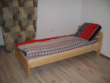 Фото номера Трехместный номер с собственной ванной комнатой Хостелы Hostel Sosnowiec г. Сосновец 3
