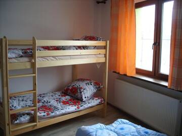 Фото номера Трехместный номер с собственной ванной комнатой Хостелы Hostel Sosnowiec г. Сосновец 4